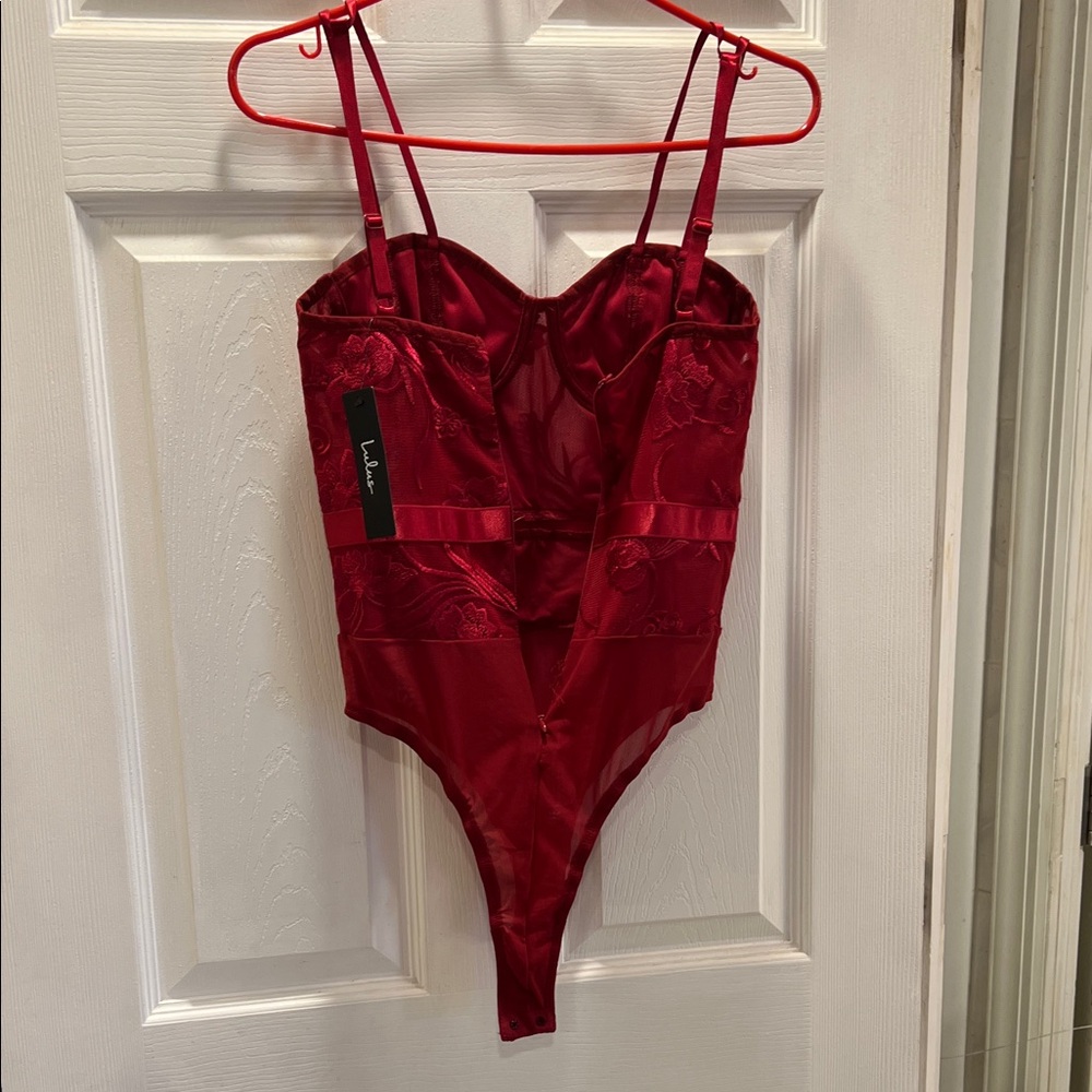 NWT Lulu's Deep Red Lace Bodysuit - Picture 7 of 10